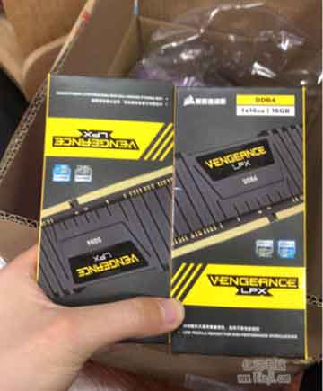 海盗船DDR4 3200 16G